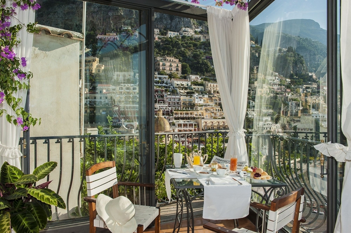 Imagen de la habitación del Hotel Miramare, Positano. Foto 7
