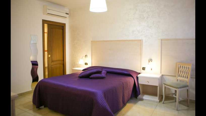 Imagen de la habitación del Hotel Miramare, Rossano. Foto 8