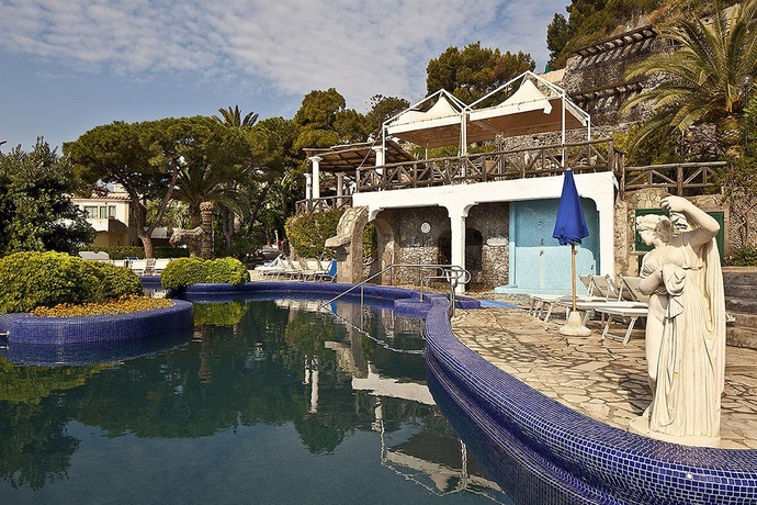 Imagen de la piscina del Hotel Miramare Sea Resort and Spa. Foto 16