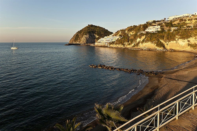 Imagen de los exteriores del Hotel Miramare Sea Resort and Spa. Foto 12