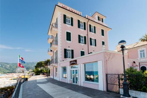 Imagen general del Hotel Miramare, Spotorno. Foto 2