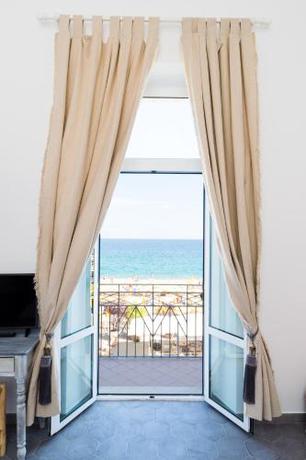Imagen de la habitación del Hotel Miramare, Spotorno. Foto 6