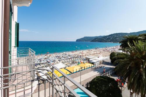 Imagen general del Hotel Miramare, Spotorno. Foto 4