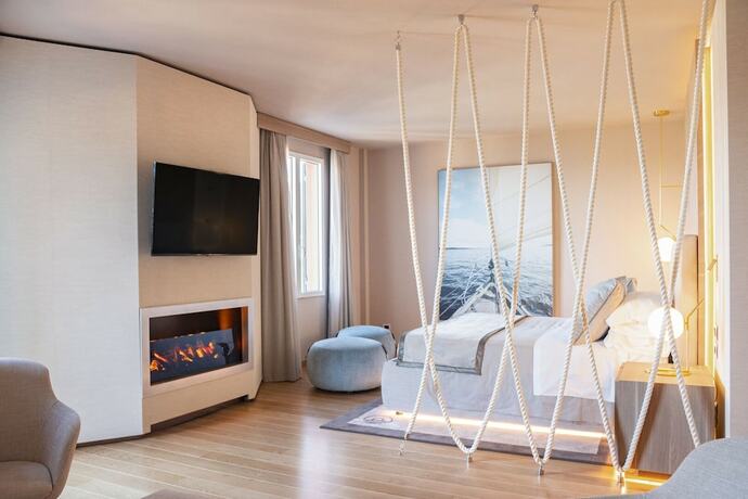 Imagen general del Hotel Miramare Suites. Foto 6