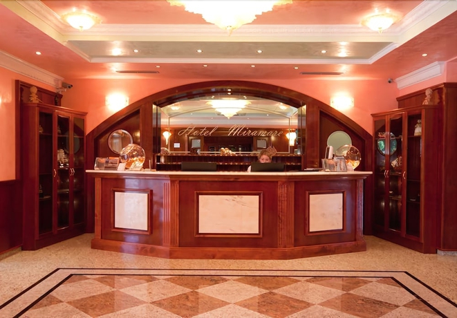 Imagen de los interiores del Hotel Miramare, Vodice. Foto 18