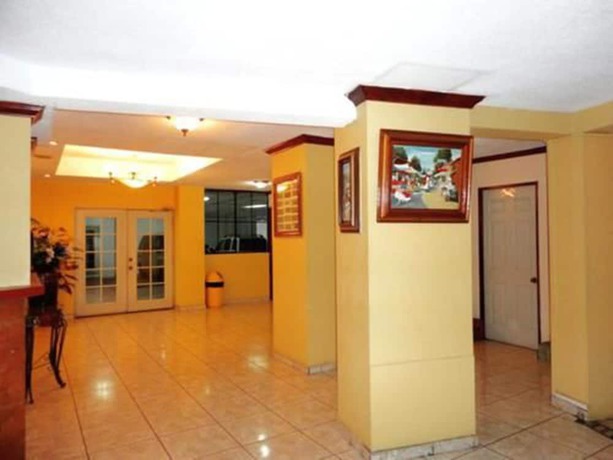Imagen de los interiores del Hotel Miramonte And Apartments. Foto 16