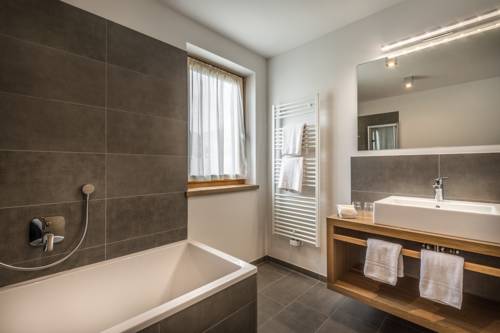 Imagen de la habitación del Hotel Miramonti, Alta Badia. Foto 15