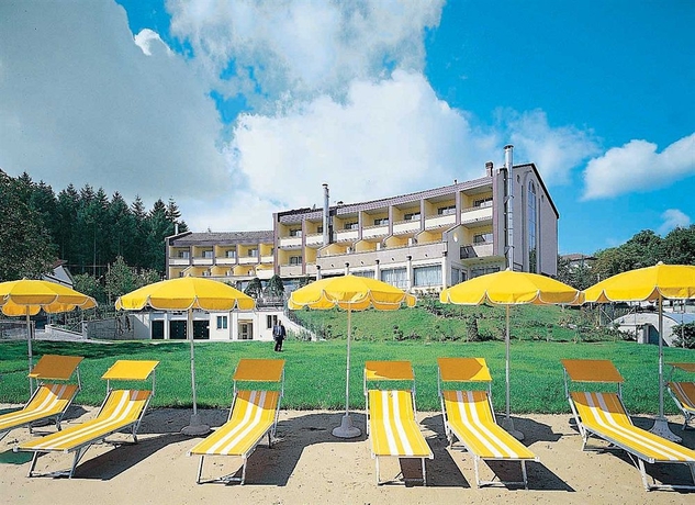 Imagen de los exteriores del Hotel Miramonti, Bagno di Romagna. Foto 6