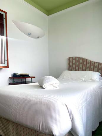 Imagen de la habitación del Hotel Miramonti, Cillian. Foto 8