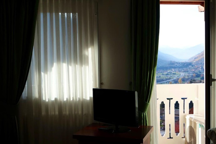 Imagen de la habitación del Hotel Miramonti, Cillian. Foto 14