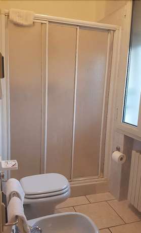 Imagen de la habitación del Hotel Miramonti, Gallo. Foto 8