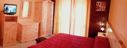 Imagen de la habitación del Hotel Miramonti, Gambarie. Foto 9