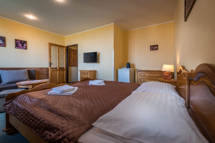 Imagen de la habitación del Hotel Miramonti Penzi&oacute;n. Foto 7