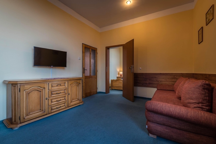 Imagen de la habitación del Hotel Miramonti Penzi&oacute;n. Foto 10