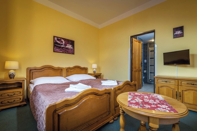 Imagen de la habitación del Hotel Miramonti Penzi&oacute;n. Foto 11