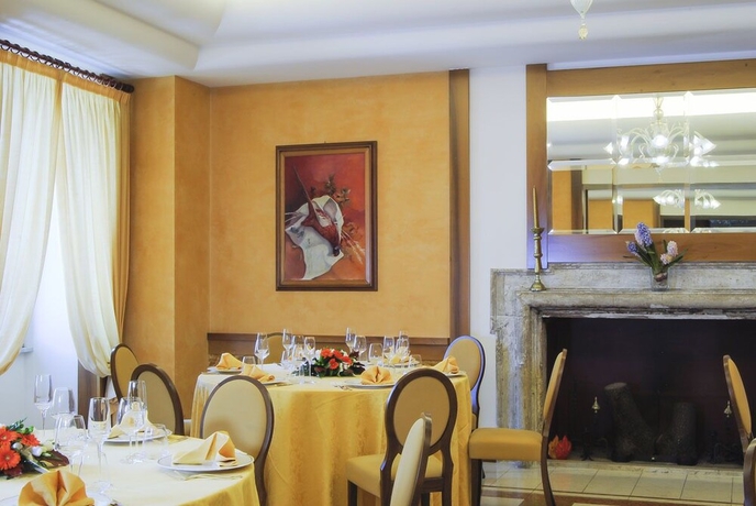 Imagen del bar/restaurante del Hotel Miramonti, Rieti. Foto 2