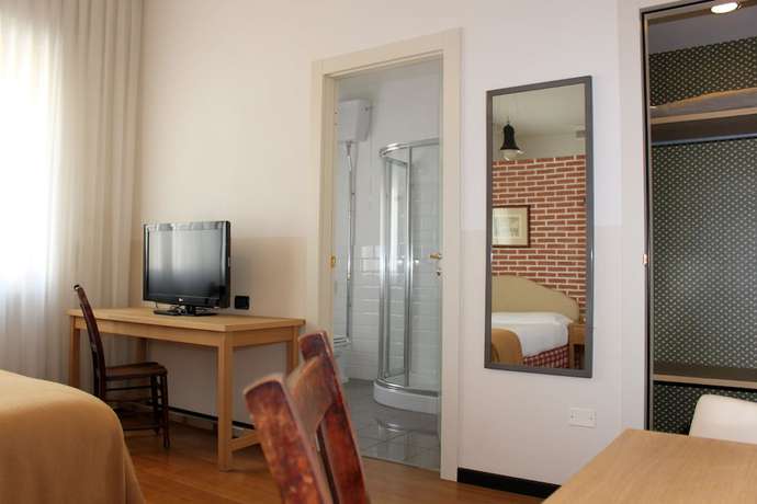 Imagen de la habitación del Hotel Miramonti, Schio. Foto 11