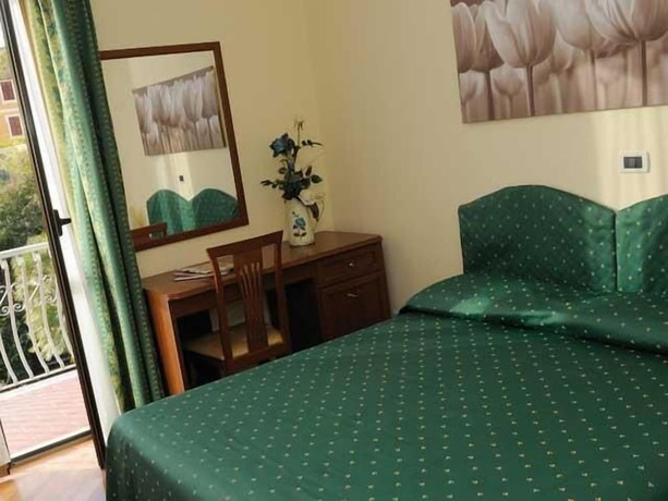 Imagen de la habitación del Hotel Miranda, Varazze. Foto 11