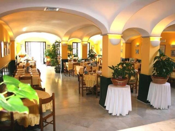 Imagen del bar/restaurante del Hotel Miranda, Varazze. Foto 3
