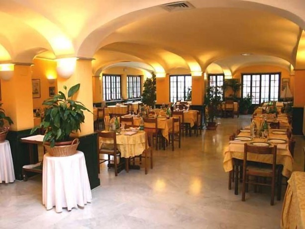 Imagen del bar/restaurante del Hotel Miranda, Varazze. Foto 6