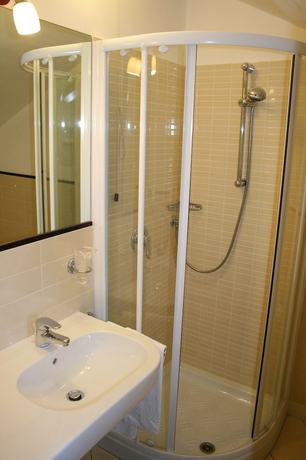 Imagen de la habitación del Hotel Miranda, Varazze. Foto 17