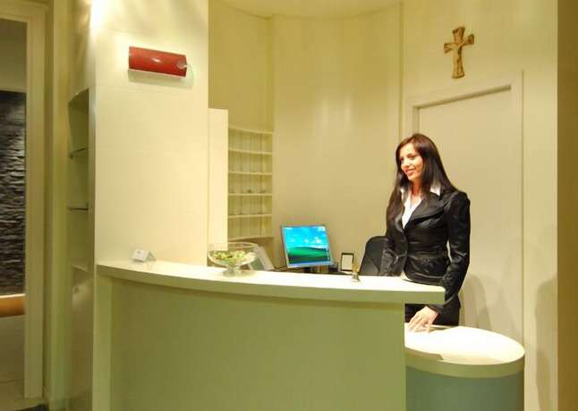 Imagen de los interiores del Hotel Mirandola. Foto 17