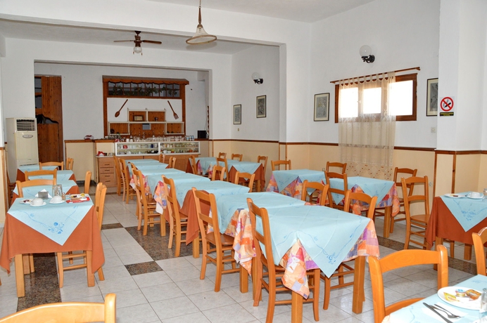 Imagen del bar/restaurante del Hotel Miranta. Foto 2