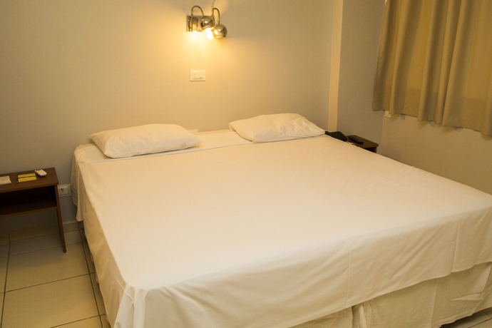 Imagen de la habitación del Hotel Mirante. Foto 4