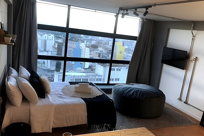 Imagen de la habitación del Hotel Mirante do Vale - o Pr&eacute;dio do Sampa Sky. Foto 12