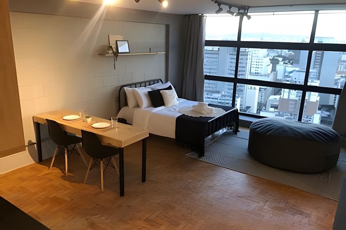 Imagen de la habitación del Hotel Mirante do Vale - o Pr&eacute;dio do Sampa Sky. Foto 16