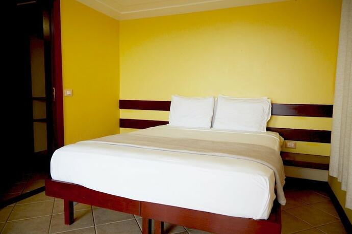 Imagen de la habitación del Hotel Mirante dos Papagaios. Foto 12