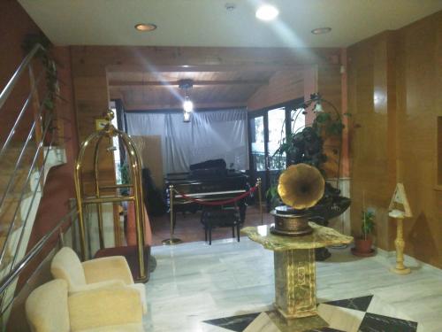 Imagen general del Hotel Mirasierra, Baza. Foto 8