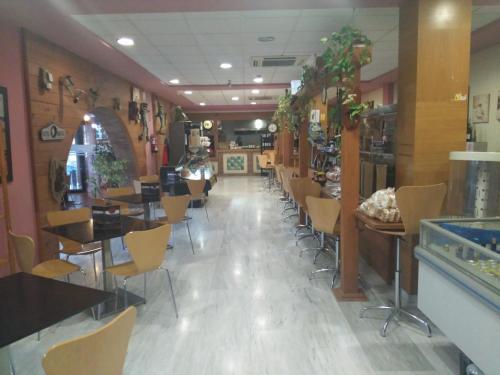Imagen general del Hotel Mirasierra, Baza. Foto 9