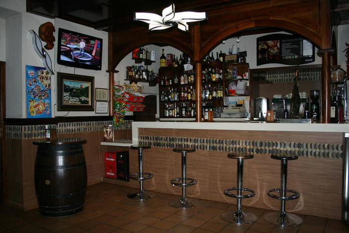 Imagen del bar/restaurante del Hotel Mirasierra, Coto- Ríos. Foto 3