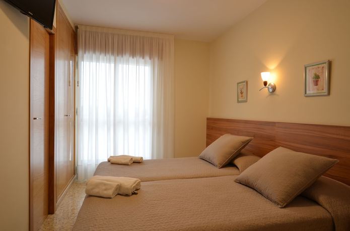 Imagen de la habitación del Hotel Mirasol, Lanzada. Foto 7