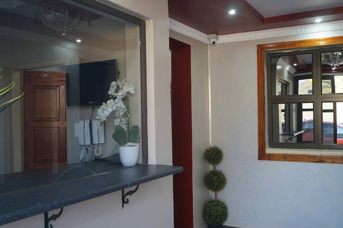 Imagen general del Hotel Miraton Eastgate Suites. Foto 3