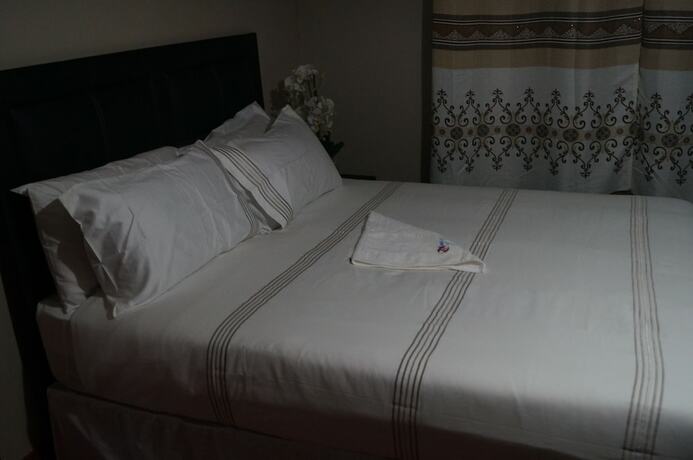 Imagen de la habitación del Hotel Miraton Eastgate Suites. Foto 15