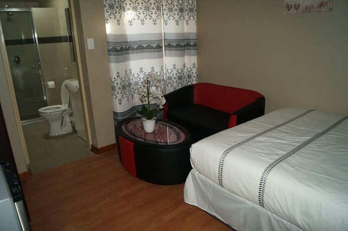Imagen general del Hotel Miraton Eastgate Suites. Foto 6
