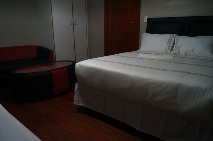 Imagen general del Hotel Miraton Eastgate Suites. Foto 13