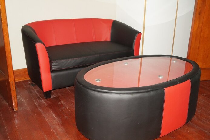 Imagen de la habitación del Hotel Miraton Eastgate Suites. Foto 19