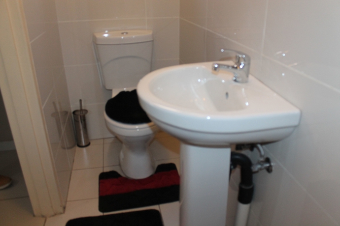 Imagen de la habitación del Hotel Miraton Guest Lodge. Foto 7