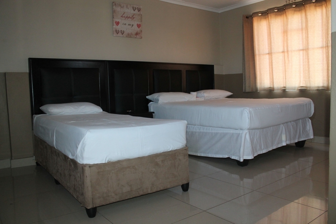 Imagen de la habitación del Hotel Miraton Guest Lodge. Foto 8