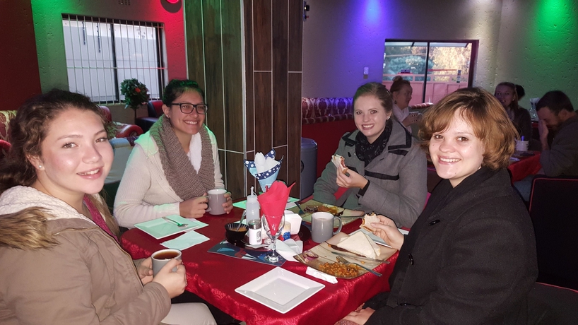 Imagen del bar/restaurante del Hotel Miraton Guest Lodge. Foto 5