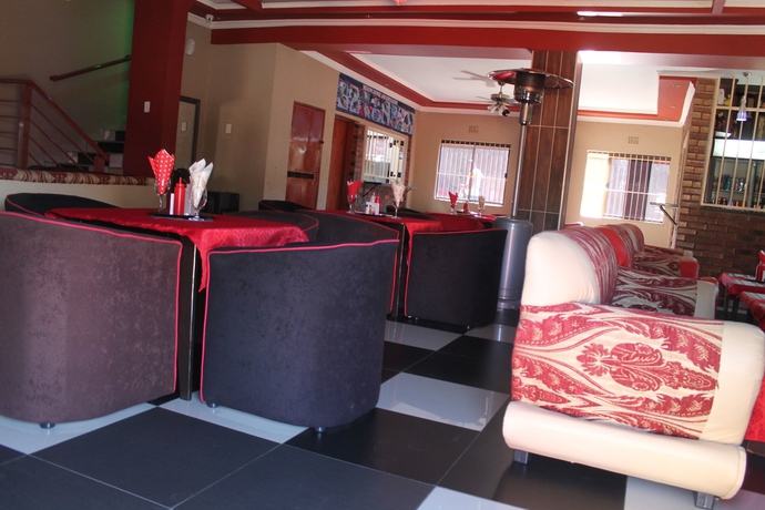 Imagen de los interiores del Hotel Miraton Guest Lodge. Foto 17