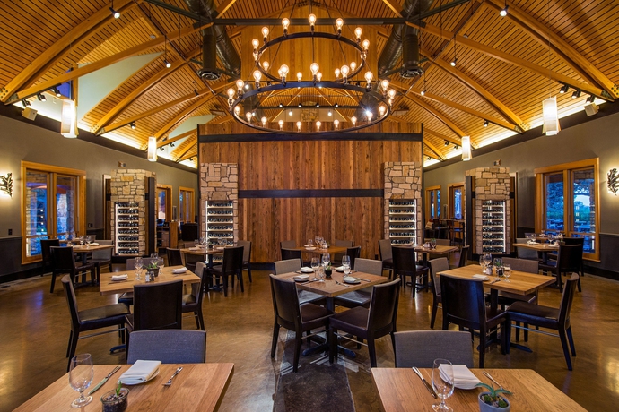 Imagen del bar/restaurante del Hotel Miraval Austin Resort and Spa - All Inclusive Adults Only. Foto 7