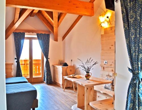 Imagen de la habitación del Hotel Miraval, Coredo. Foto 7