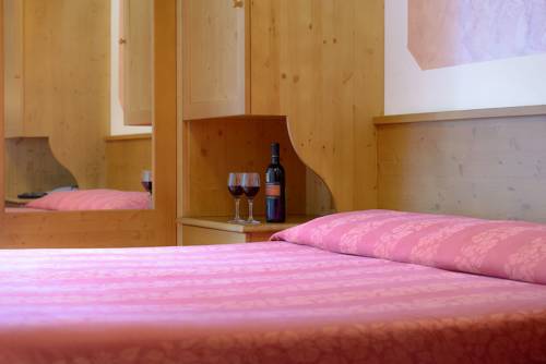 Imagen de la habitación del Hotel Miravalle, Auronzo di Cadore. Foto 5