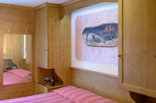 Imagen de la habitación del Hotel Miravalle, Auronzo di Cadore. Foto 6