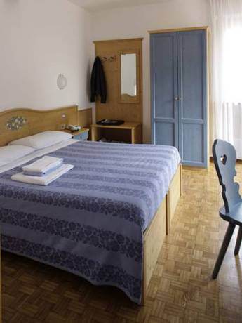 Imagen de la habitación del Hotel Miravalle, Auronzo di Cadore. Foto 12