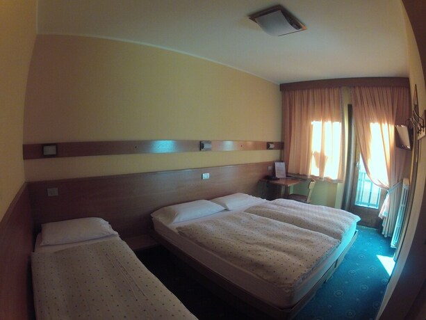 Imagen de la habitación del Hotel Miravalle, VALDIDENTRO. Foto 30